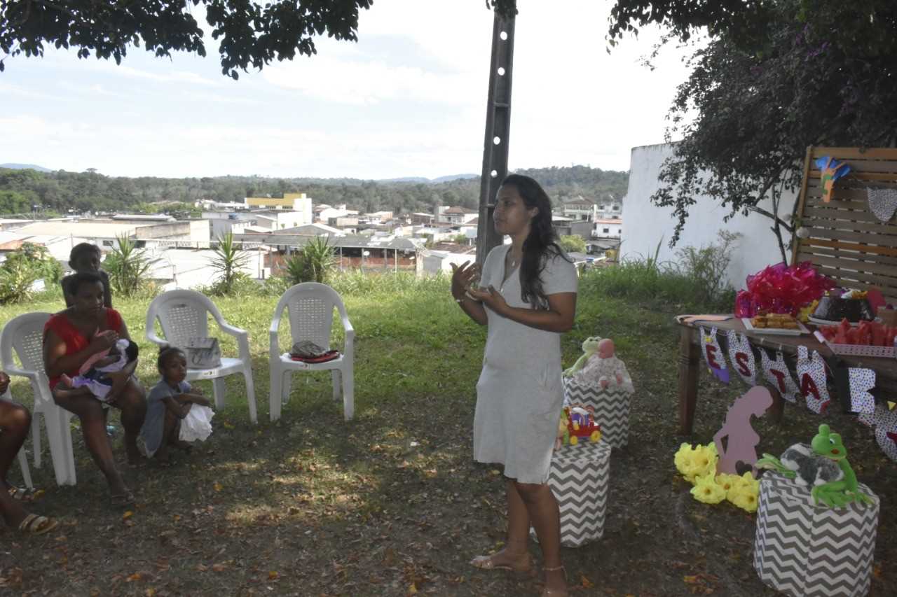 Camacã: Grupo CRAS Gestante realiza confraternização e sessão de fotos com beneficiárias